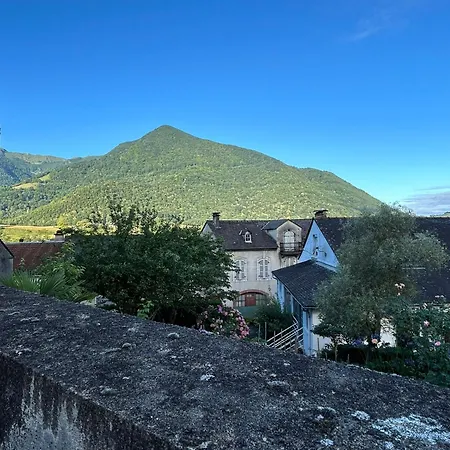 Les Maisons Des Pyrenees - Lourdes *