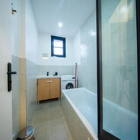 Les Maisons Des Pyrénées - Lourdes *