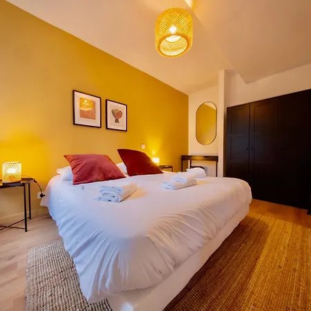 Les Maisons Des Pyrénées - Lourdes * Saint-Pé-de-Bigorre