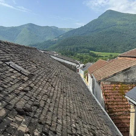 Les Maisons Des Pyrenees - Lourdes *