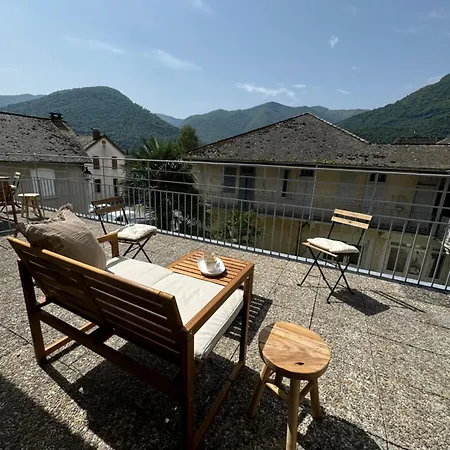 Les Maisons Des Pyrenees - Lourdes Apartment *