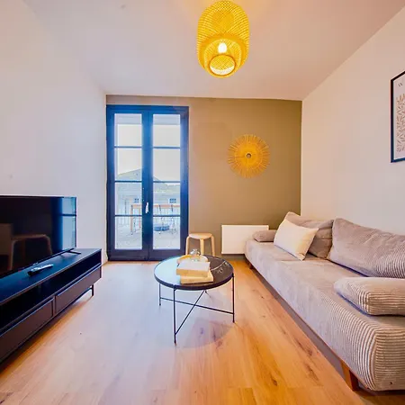 Les Maisons Des Pyrenees - Lourdes